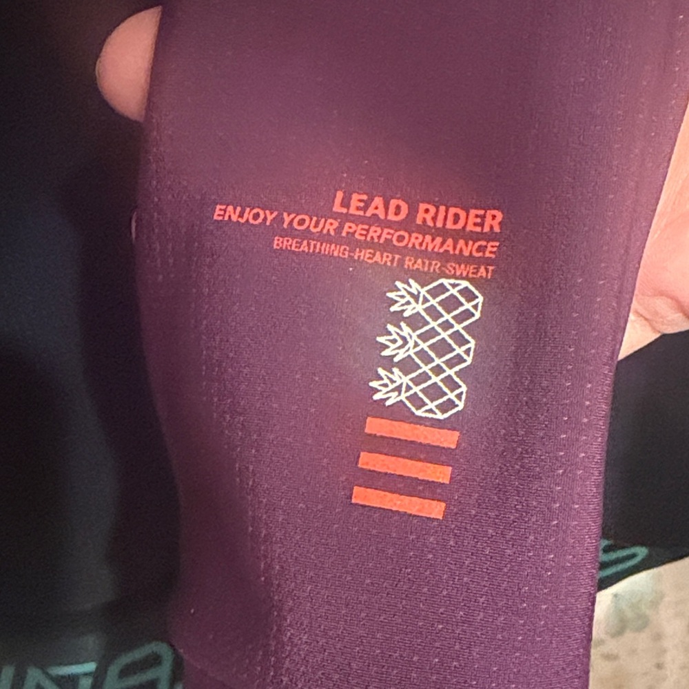 Vortex Thermal Jacket Plum - Picture 6 of 11